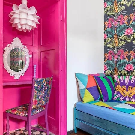Daire Charming Funky In Center Of