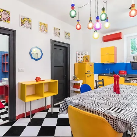 Charming Funky In Center Of Lejlighed *